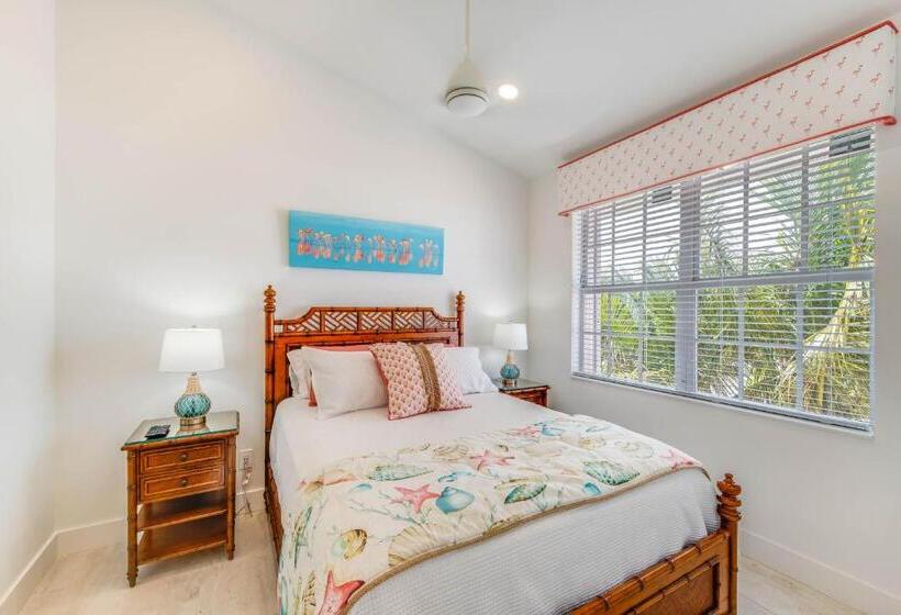 Maison 4 Chambres, Bahama Beach Club