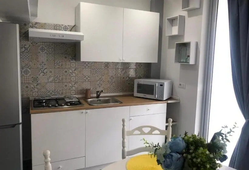 Chambre Familiale, Solidea House