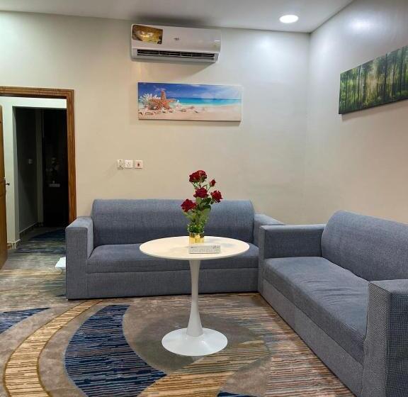 סוויטת 3 חדרי שינה, فندق إيلاف الشرقية