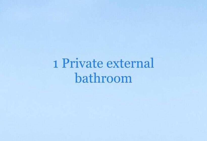 סוויטת ג'וניור נוף לים, B&b Blumarine