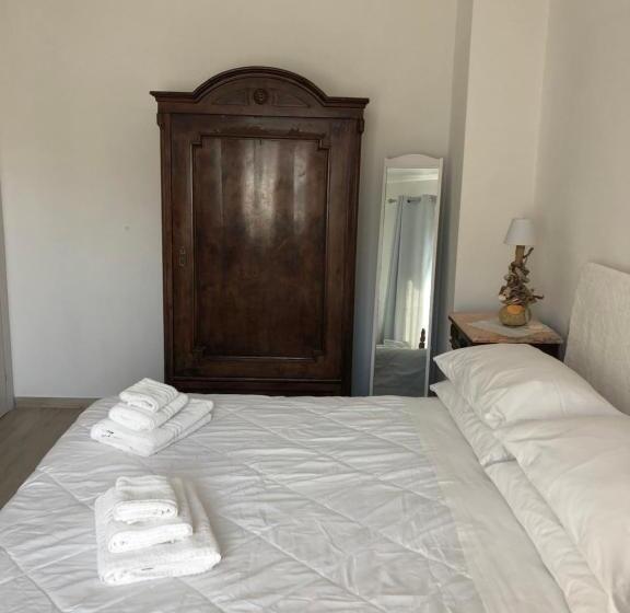 Полулюкс Вид на Море, B&b Blumarine