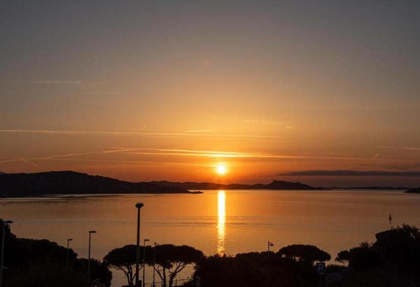 סוויטת ג'וניור נוף לים, B&b Blumarine