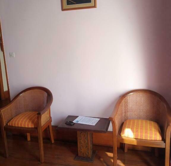 اتاق استاندارد, Le Manoir