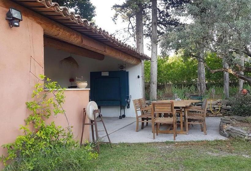 חדר סטנדרט נוף להרים, Le Moulin