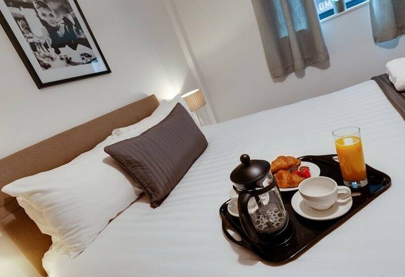 شقة غرفة واحدة, Base Serviced Apartments Cumberland Apartments