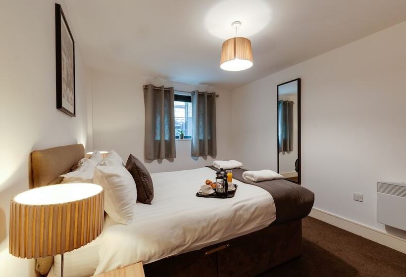 Апартаменты 1 Спальня, Base Serviced Apartments   Cumberland Apartments