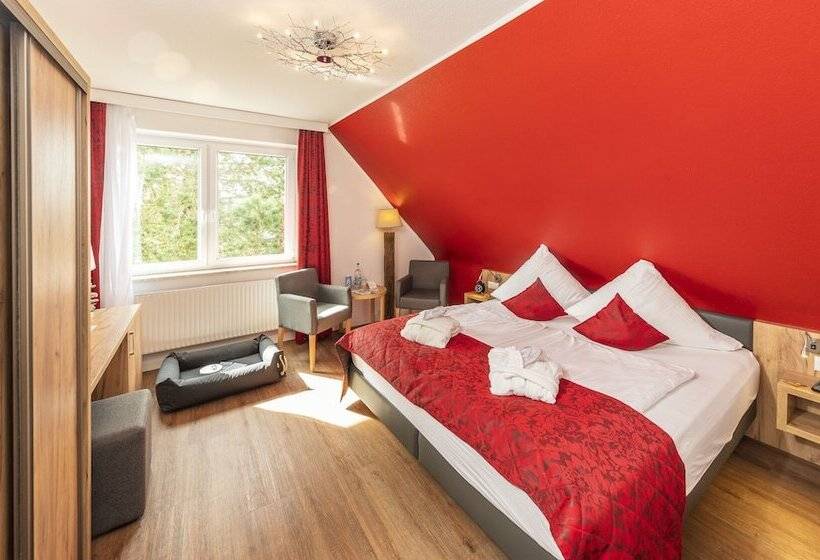 スタンダードルーム, Das Kleine Glück   Adults Only