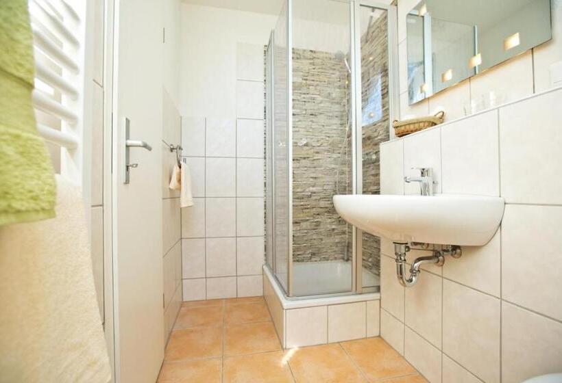 スタンダードシングルルーム, Das Kleine Glück   Adults Only