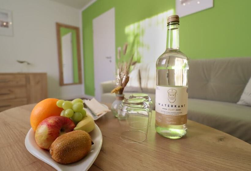 デラックススイート, Das Kleine Glück   Adults Only