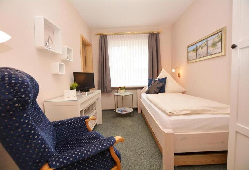 Номер Стандарт Индивидуальный, Pension Anjo