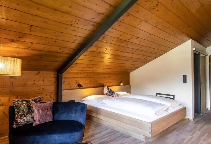 Sviitti Parveke, Boutiquehotel Das Edelweiss