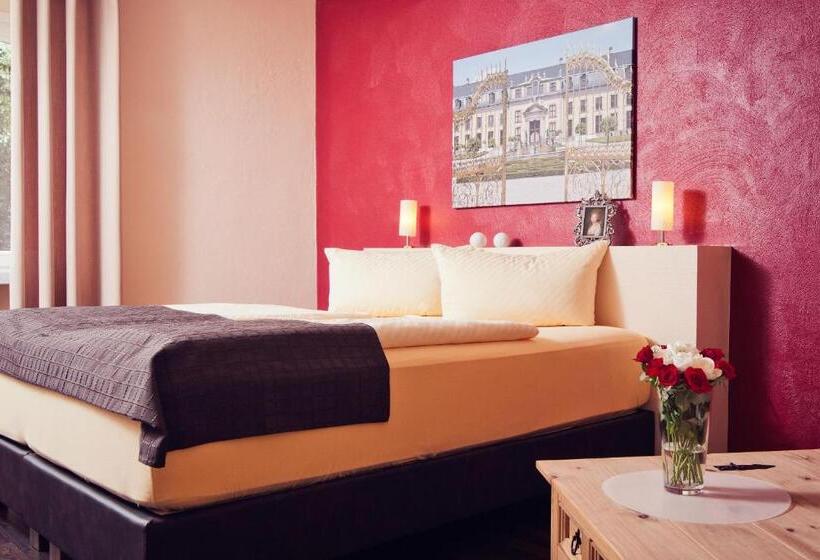 Номер Стандарт, Alte Schlossbrauerei