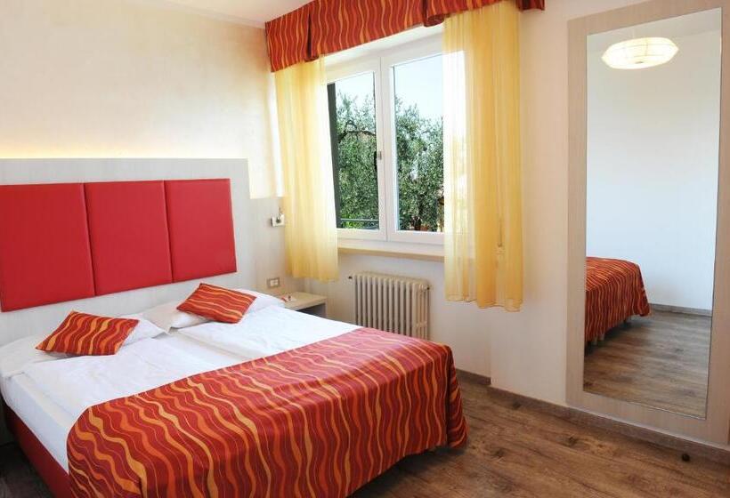 レイクビュースタンダードルーム, Da Tino