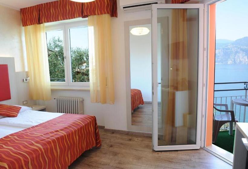 レイクビュースタンダードルーム, Da Tino