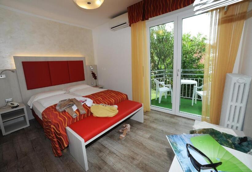 バルコニー付きスタンダードルーム, Da Tino