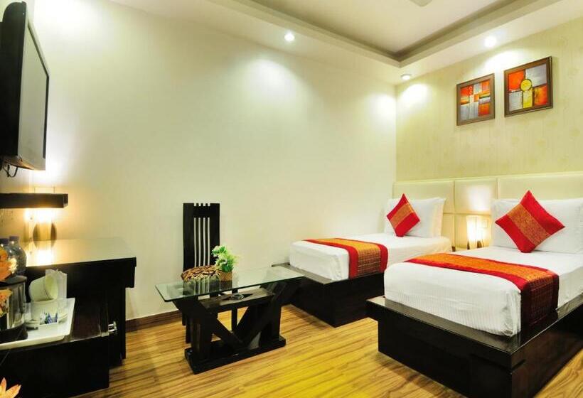 Номер Deluxe, Elegance