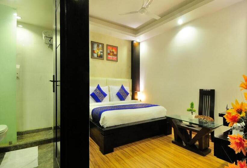 Номер Deluxe, Elegance