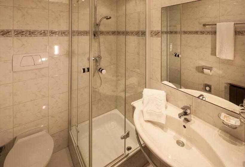 스탠다드 발코니 룸, Elisabeth