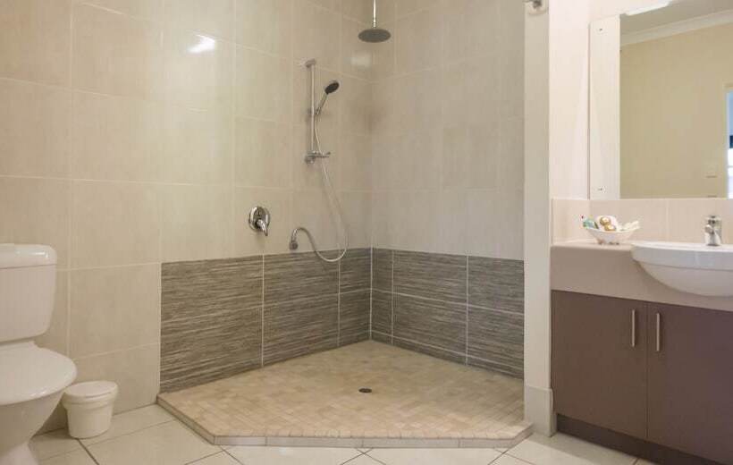 آپارتمان 1 خوابه, Emerald Inn By Travellers