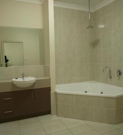 آپارتمان لوکس 1 خوابه, Emerald Inn By Travellers