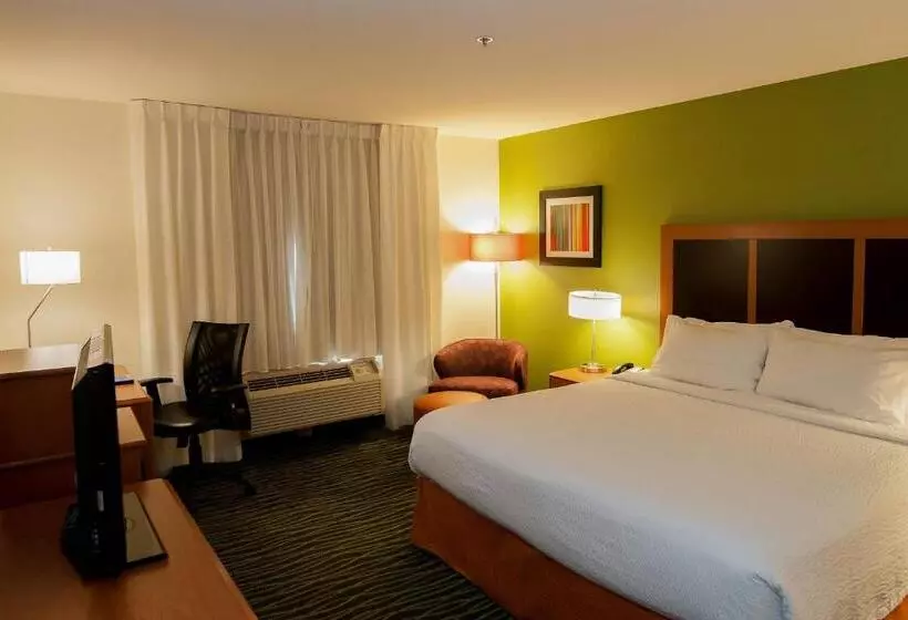 اتاق استاندارد با تخت بزرگ, Fairfield Inn St. George