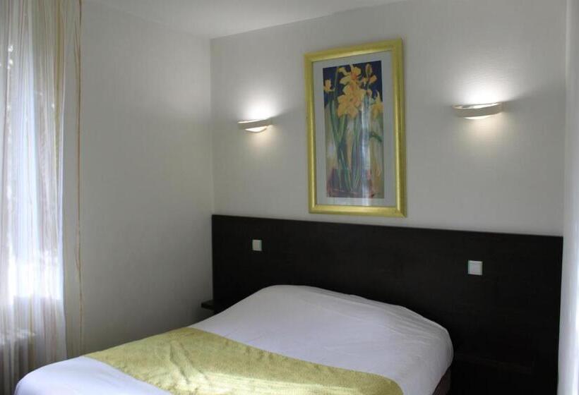 Номер Стандарт, De Paris