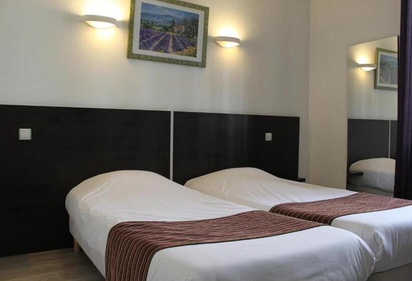 Номер Стандарт, De Paris