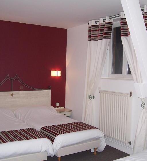 コンフォートトリプルルーム, De Paris