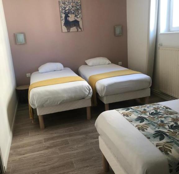 Трехместный Номер Комфорт, De Paris