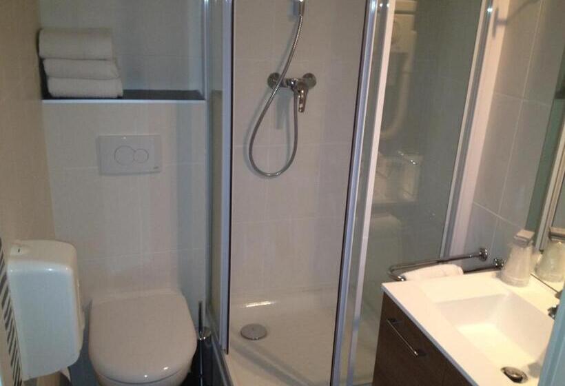 Семейный Номер, De Paris