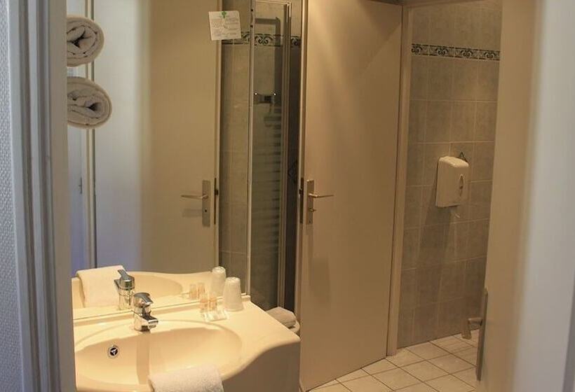 Трехместный Номер Комфорт, De Paris