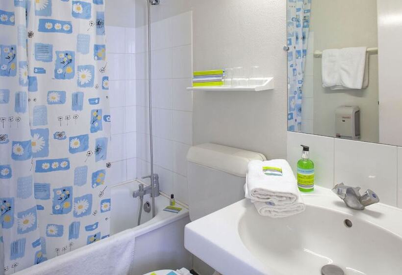 חדר סטנדרט לשלושה, Mac Bed