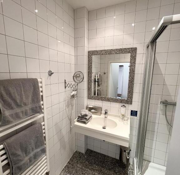 标准间, Schloss Schlemmin