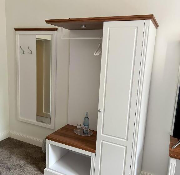 标准间, Schloss Schlemmin