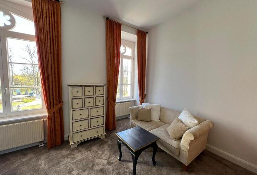 豪华房间, Schloss Schlemmin