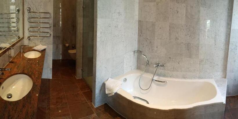 小型套房, Schloss Schlemmin