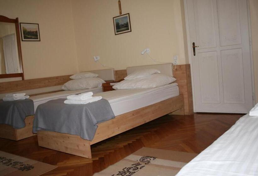 חדר סטנדרט, Szent György Fogadó