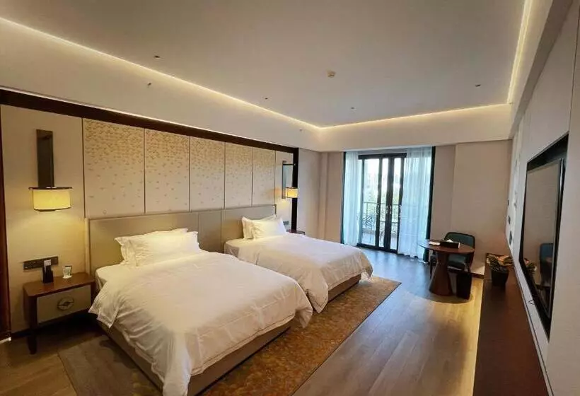 スーペリアールーム, Taishan Junhaiyue Phoenix