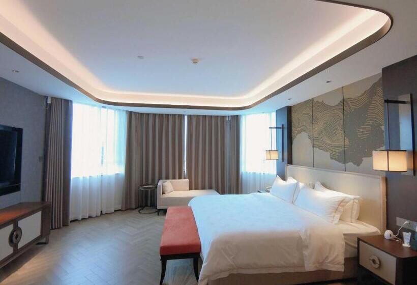 Люкс Повышенной Комфортности, Taishan Junhaiyue Phoenix