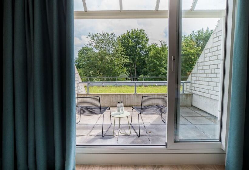 اتاق راحتی, Thermae 2000