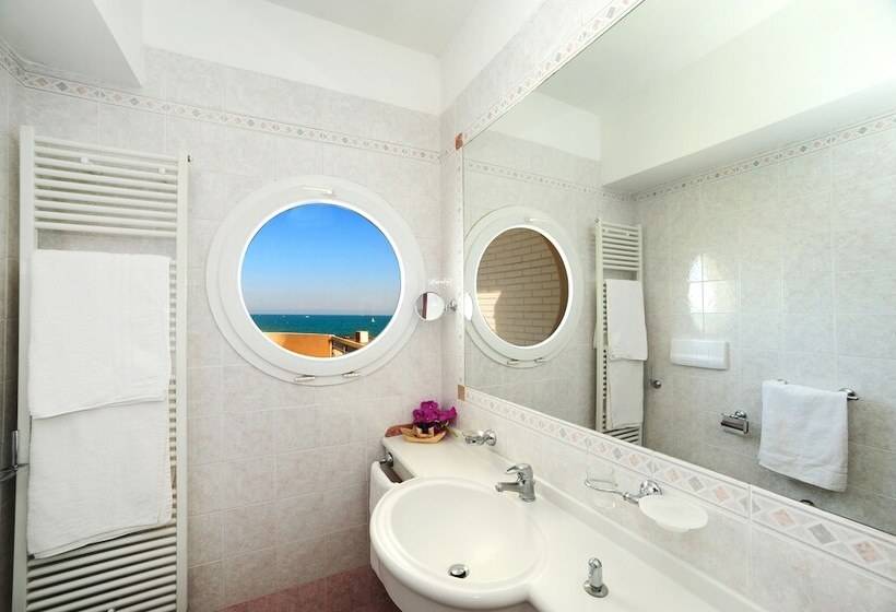 غرفة ديلوكس رباعية, Vienna