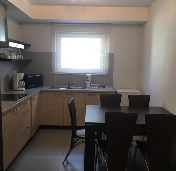 带2个卧室的公寓, Villa Prestige