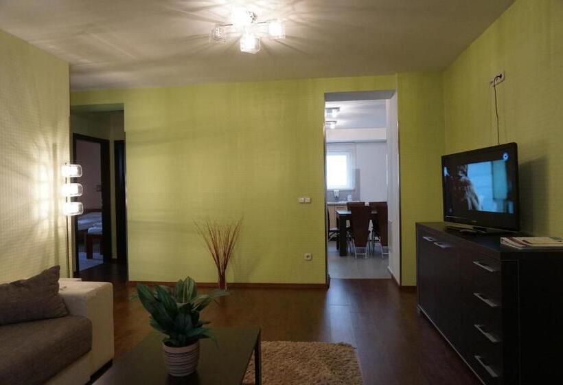 带2个卧室的公寓, Villa Prestige