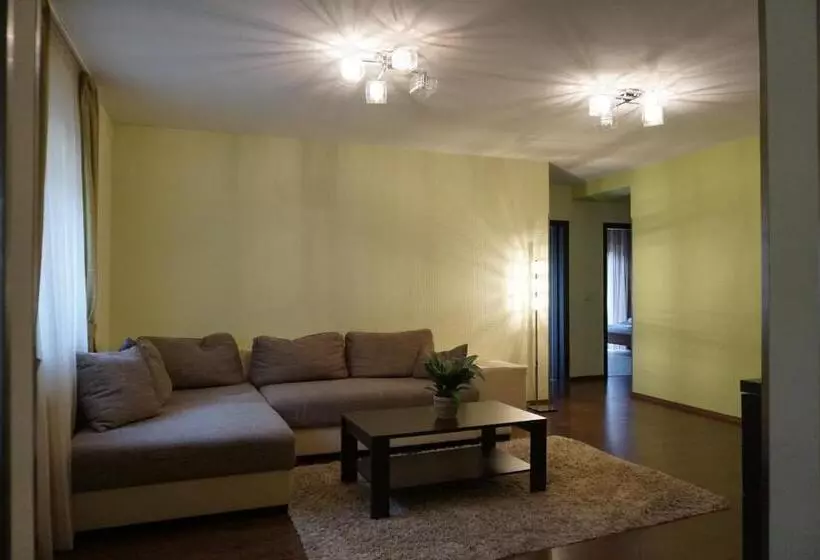آپارتمان 2 خوابه, Villa Prestige