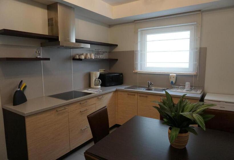 带2个卧室的公寓, Villa Prestige