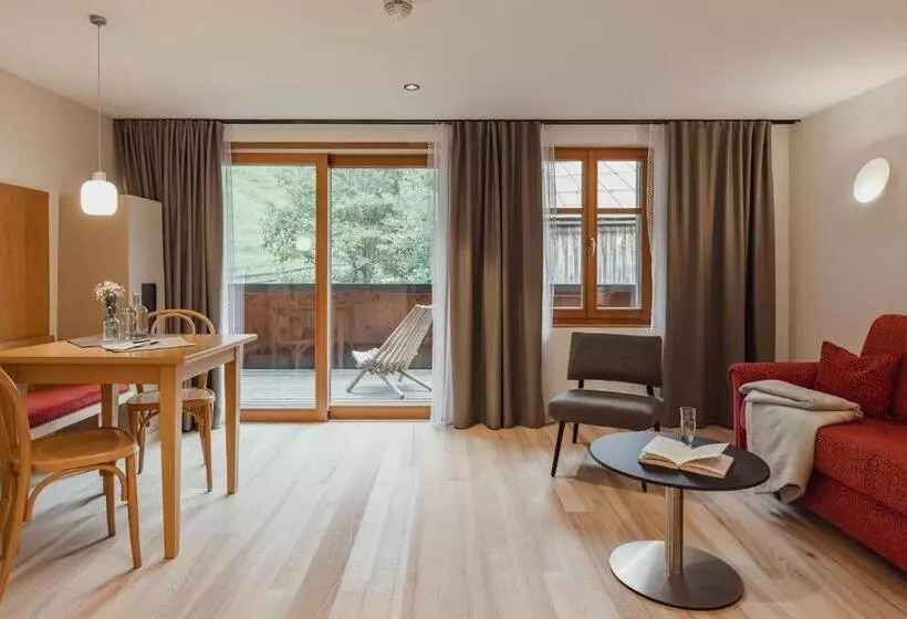 Sviitti, Gasthof Adler