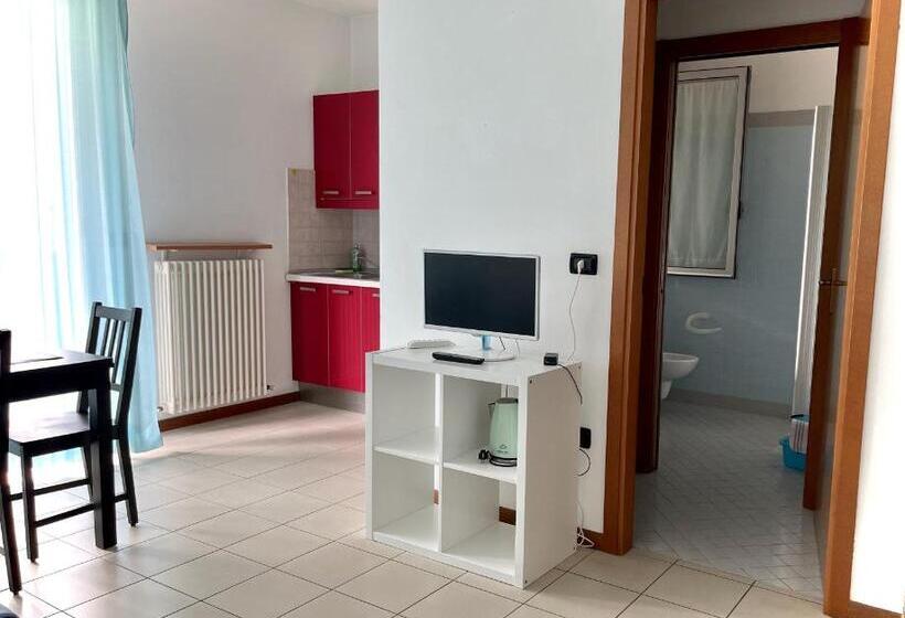 １ベッドルームのスーペリアアパートメント, Residence Villa Azzurra