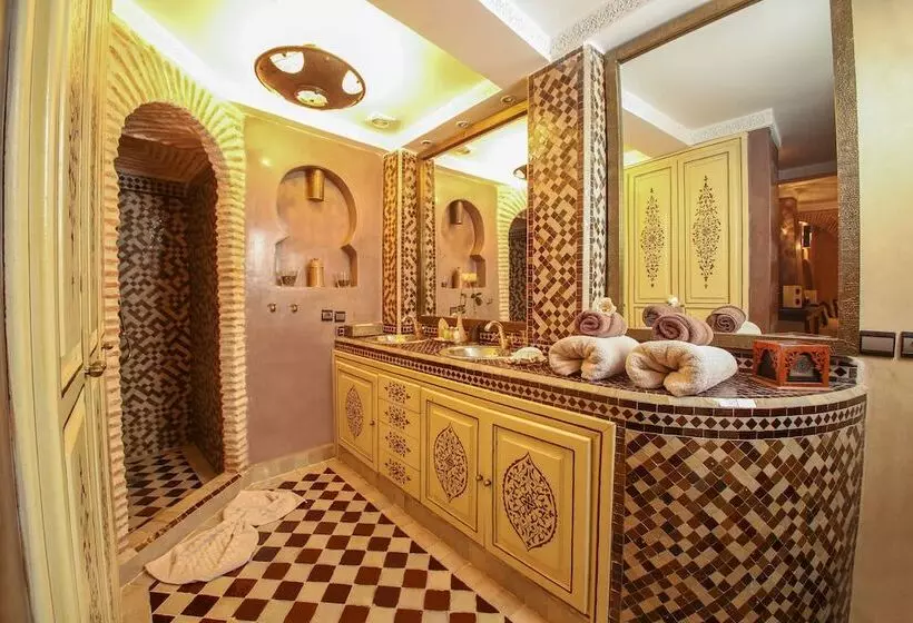 سوییت خانوادگی, Riad Turquoise
