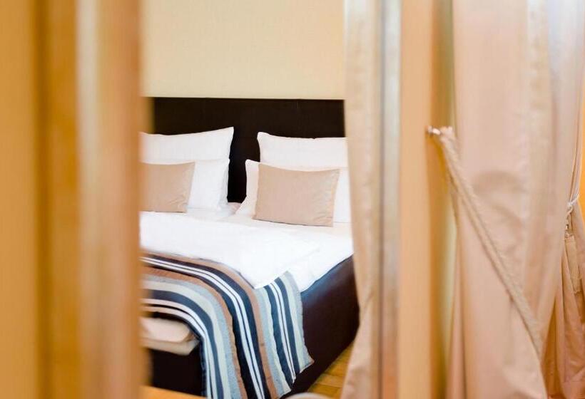 Номер Комфорт Вид на Море, Romantik Hotel Schloss Ranzow