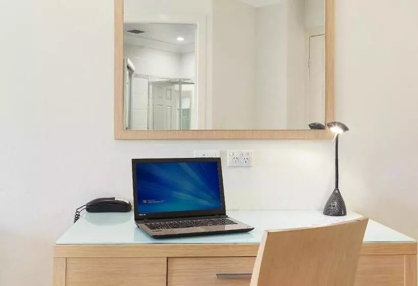 スタンダードスタジオ, Terrigal Sails Serviced Apartments